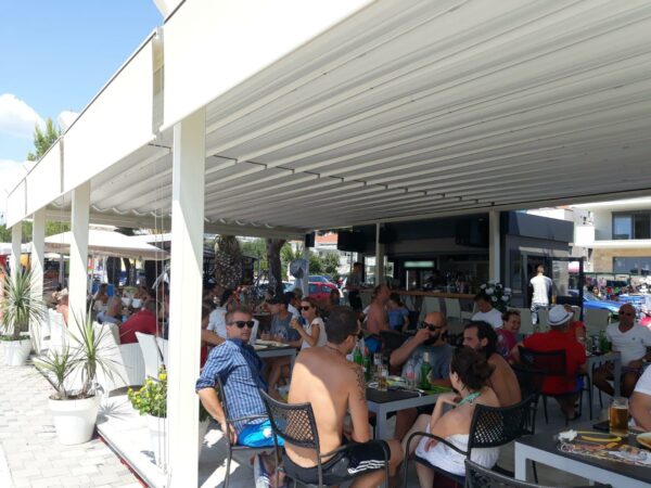 shade under pergola